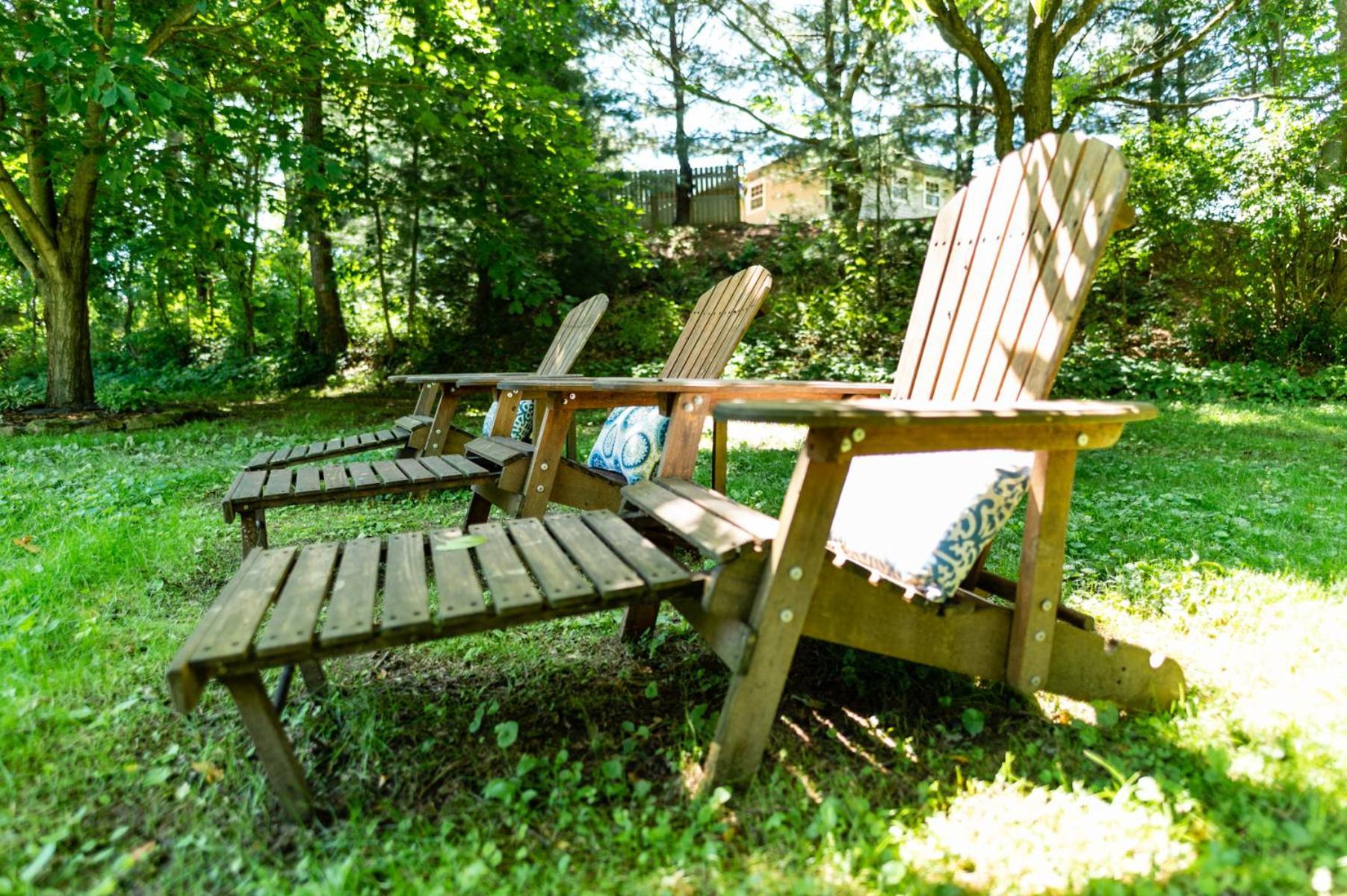 The Pines Of Dresden Bed & Breakfast Exterior photo