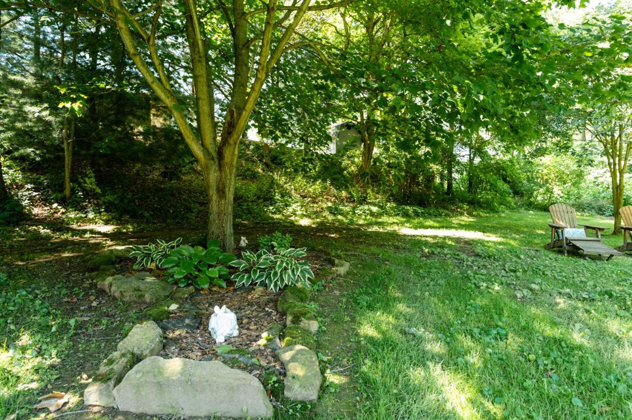 The Pines Of Dresden Bed & Breakfast Exterior photo